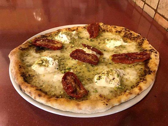 Pizzeria La Vecchia Cantina